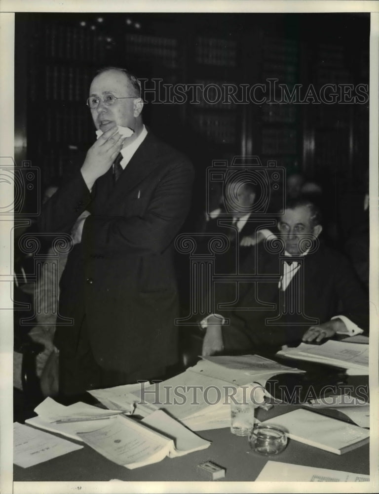 1933 Press Photo William Hagenah Represents Edison Electrical Institute in Trial