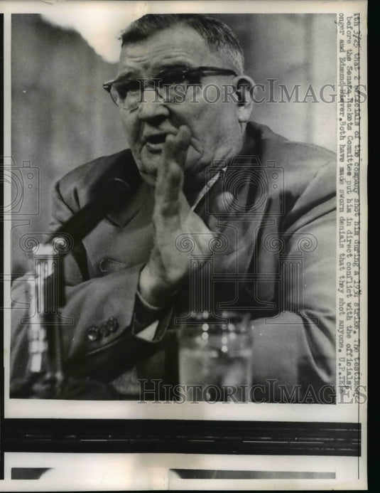 1958 Press Photo John Deis Charged Two Officials of Comp Shot Him During Strike