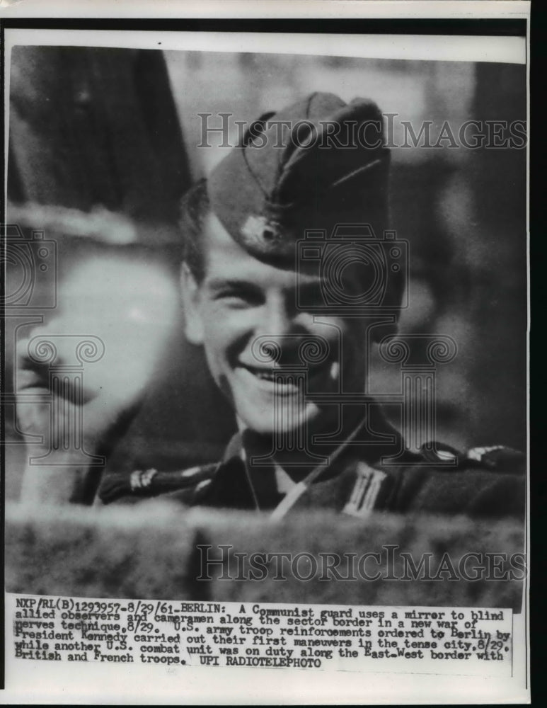 Load image into Gallery viewer, 1961 Press Photo Communist Guard Uses Mirror To Blind Allied Observers

