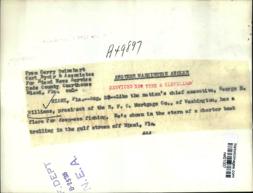 1938 Press Photo George B. Williams Pres of R.F.C. Mortgage Co Deep Sea Fishing