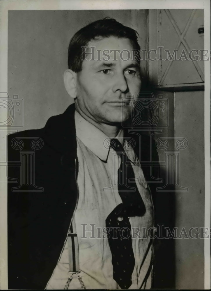 1938 Press Photo Smith arrested for kidnapping mother of his four children