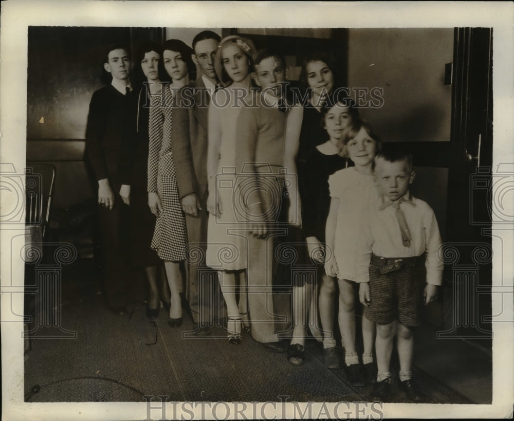 1932 Press Photo Mr.and Mrs Samuel A.McCoy Children sue for the death of parents