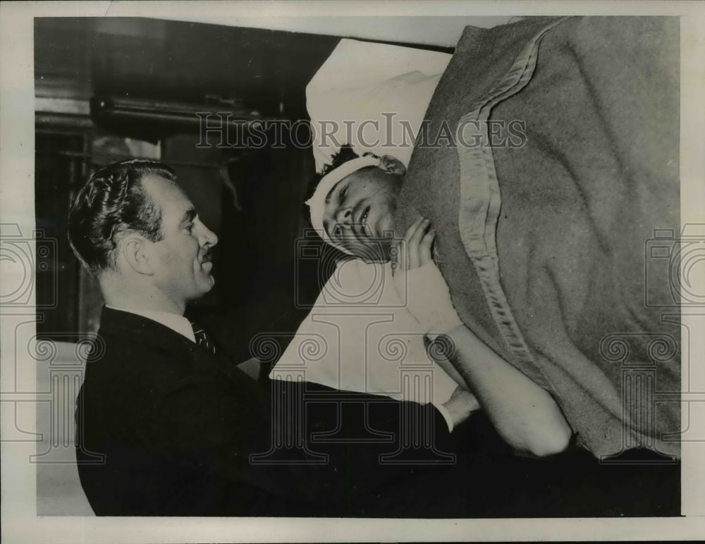 1938 Press Photo Near Death Donald Pringle Shown in Santa Monica Hospital