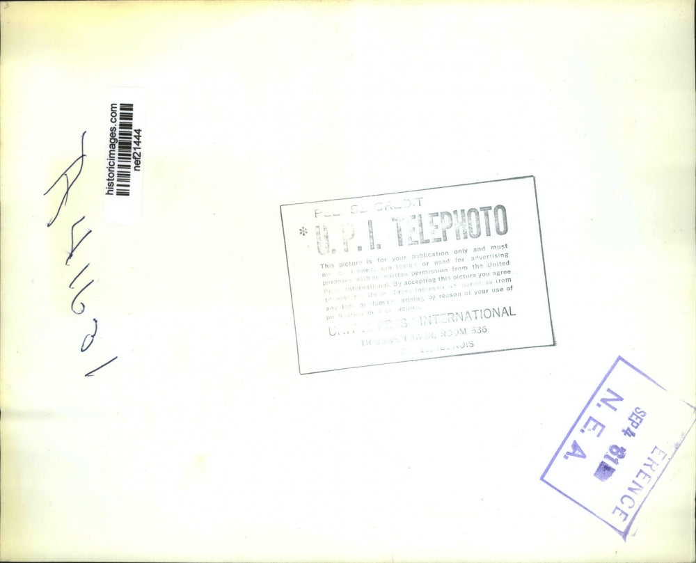 1961 Press Vice Pres Johnson Reports to Newsmen After Meeting with Pres Kennedy