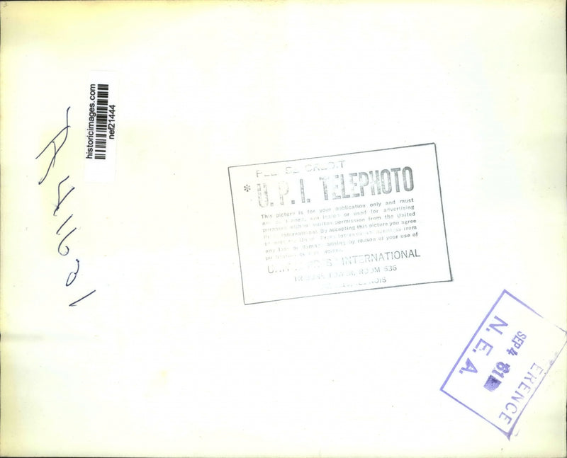 Load image into Gallery viewer, 1961 Press Vice Pres Johnson Reports to Newsmen After Meeting with Pres Kennedy
