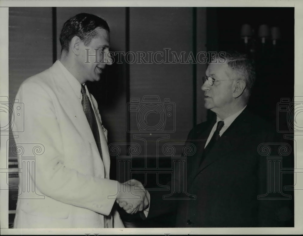 1935 Press Photo Harold Ickes congratulated as Sec of Interior by Charles West