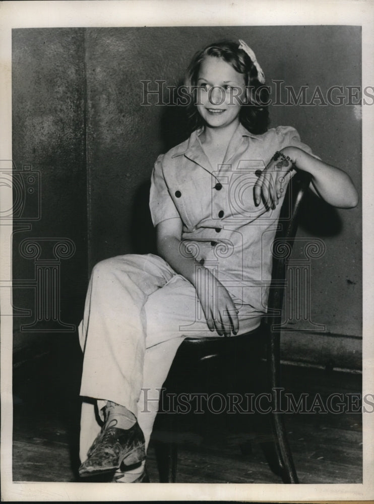 1944 Press Photo Faye Scott - nef22093