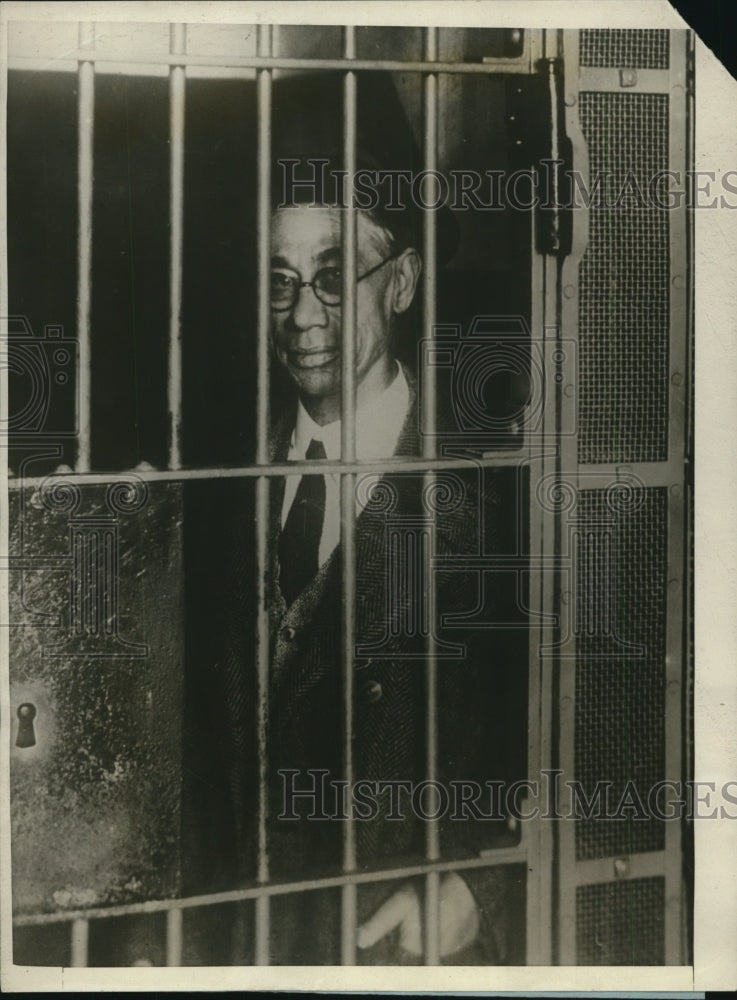 1925 Press Photo Alfred Lindsley, Editor of News Eureka in jail for contempt