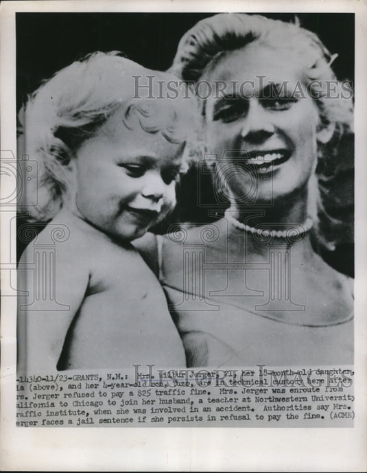 1951 Press Photo Mrs. Wilbur Jerger & Daughter - nef22457