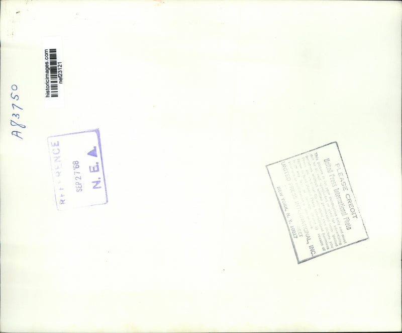 Load image into Gallery viewer, 1968 Press Richard Nixon Experienced Microphone Trouble as He Started To Speak
