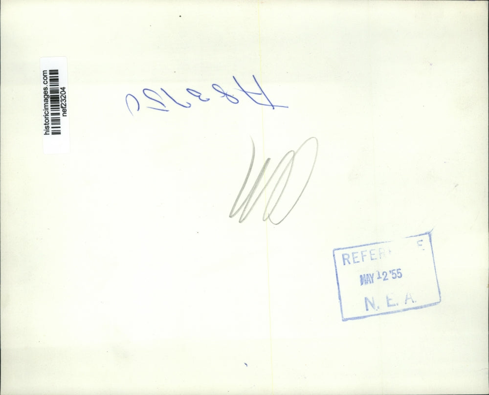 1955 Press Photo Vice president an Mrs. Nixon with Cerebral Palsy poster kids.