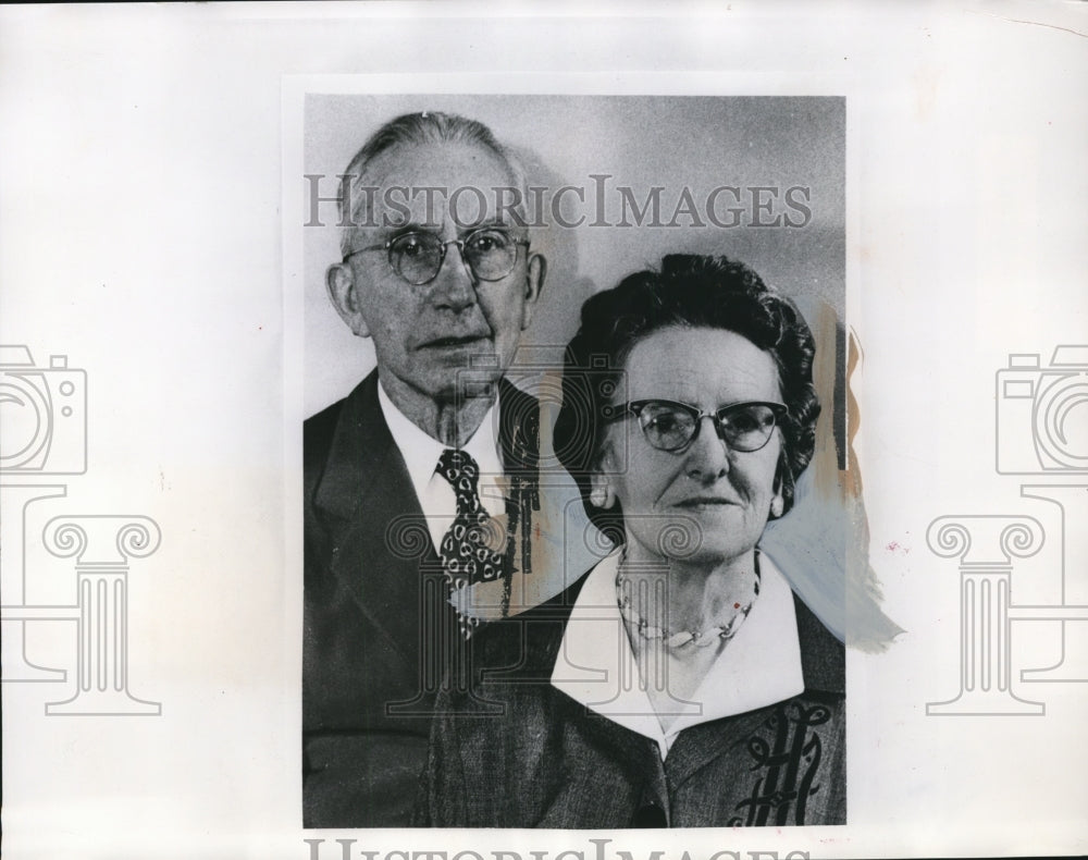 1962 Press Photo Mr and Mrs Henry Wetzel of Berea, Ohio Celebrate Anniversary