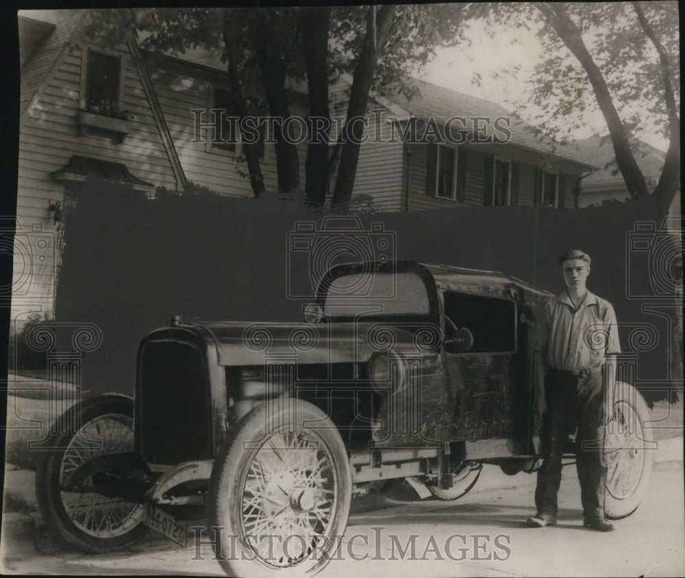 1930 Press Photo Albert Mulentine &amp; His Invention, Car - nef23481- Historic Images