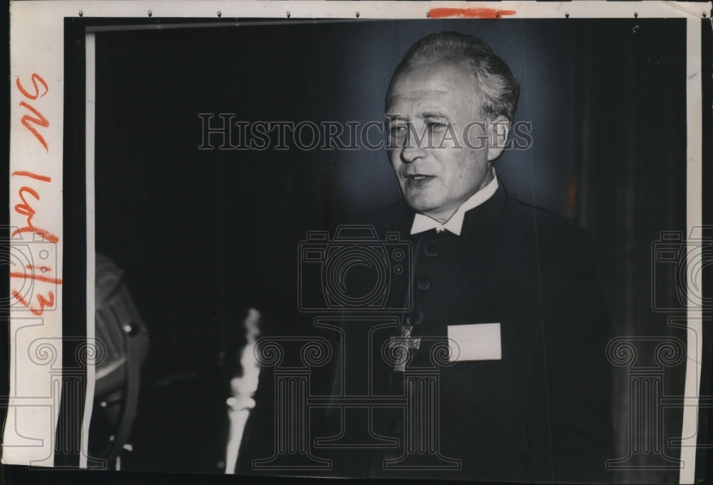 1954 Press Photo Dr. Guenther Jacob at World Council of Churches, Illinois