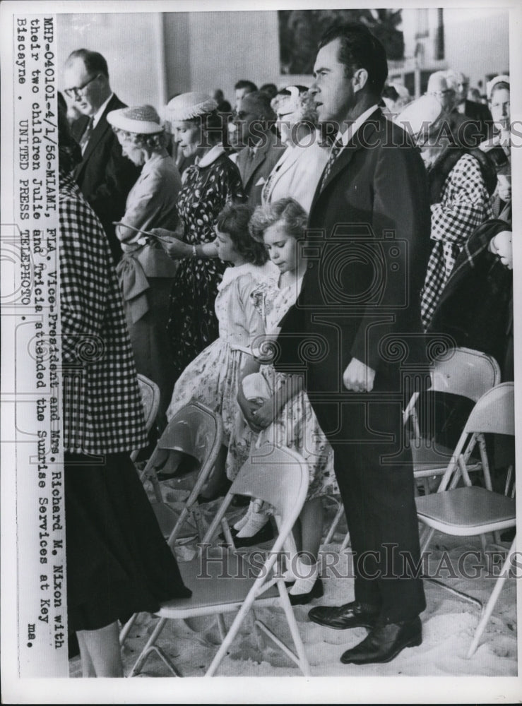 Load image into Gallery viewer, 1956 Press Photo VP Nixon and family attending Sunrise Services in Key Biscayne
