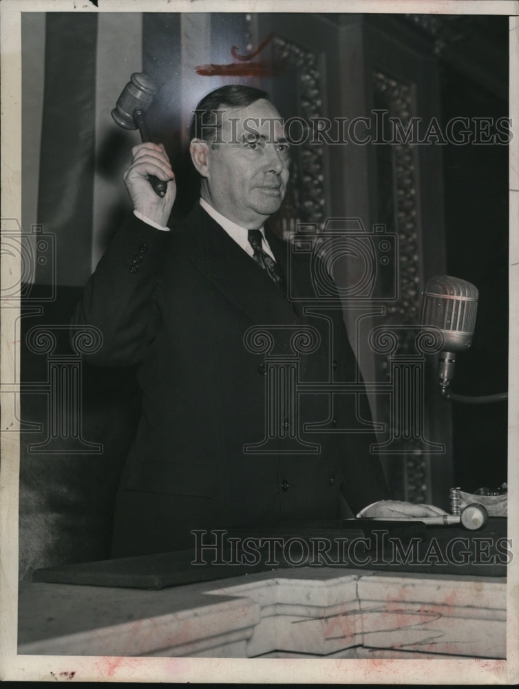 1947 Press Photo Joseph W Martin, Jr Shown on the House Rostrum Today