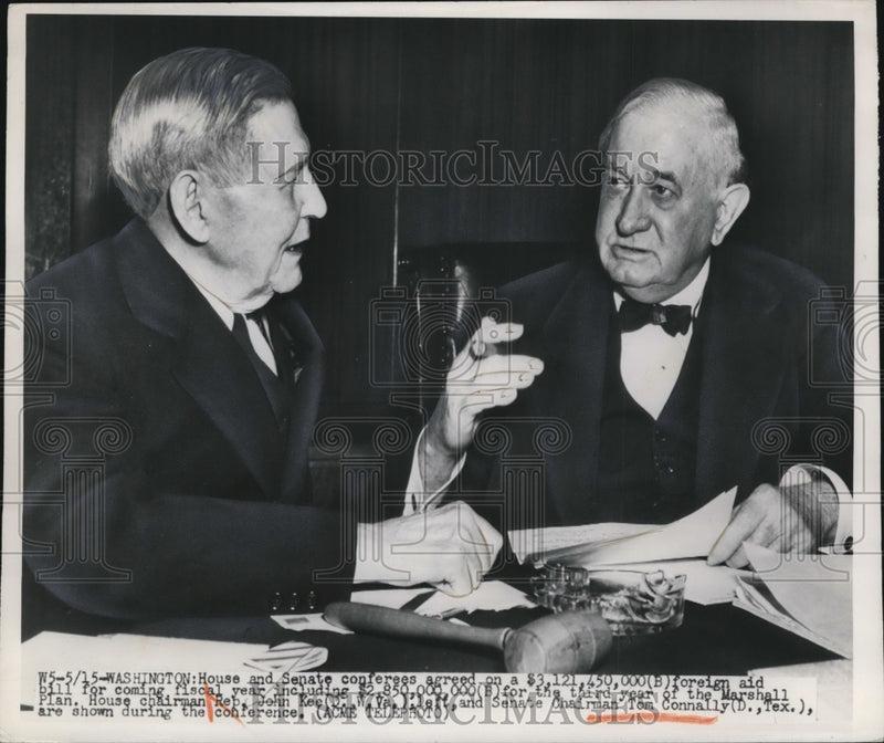 Load image into Gallery viewer, 1950 Press Photo House &amp; Senate Agreed On $3,121,450,000 Foreign Aid Bill
