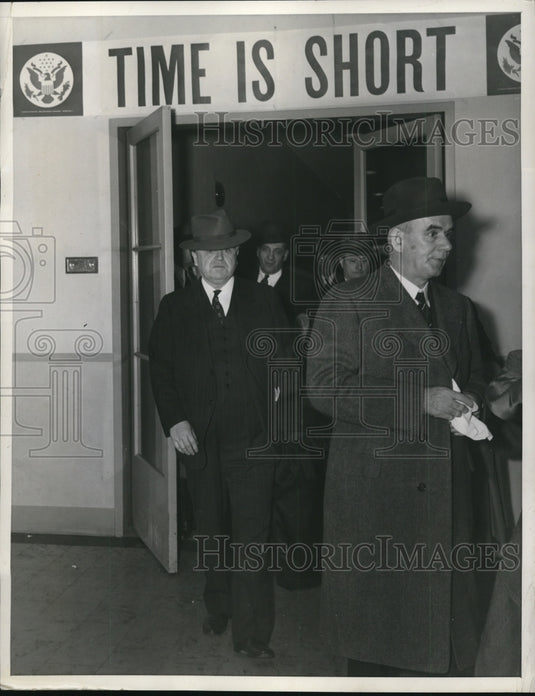 1941 Press Photo John L Lewis Leaving the National Defense Mediation Board Room