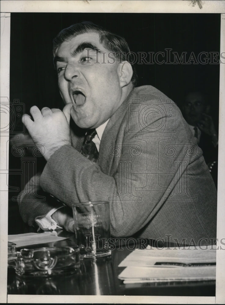 1941 Press Photo A.D Lewis Testifies OPM Hillman Discriminated Against CIO Labor