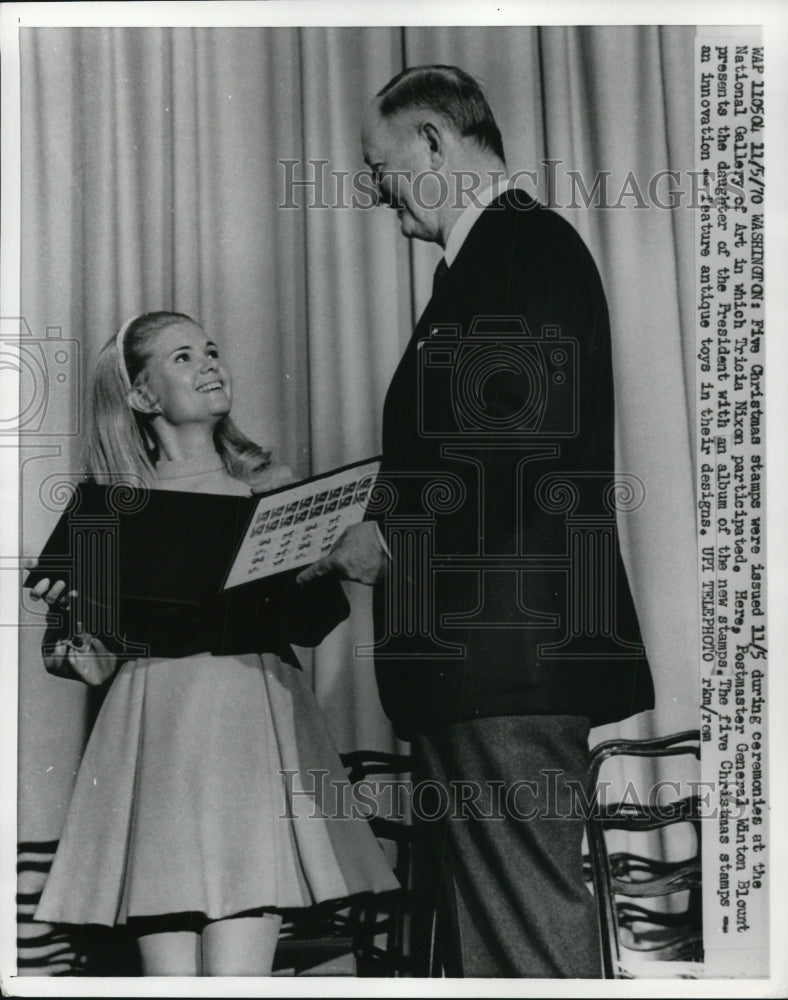 1970 Press Postmaster Winton Blount Presents Tricia Nixon New Christmas Stamps