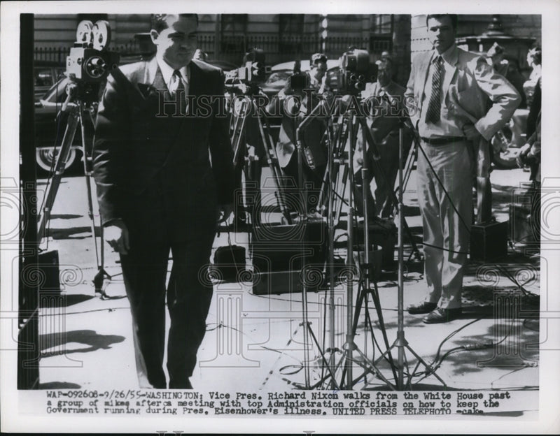 Load image into Gallery viewer, 1955 Press Photo Vice Pres.Richard Nixon after meeting with top Administration
