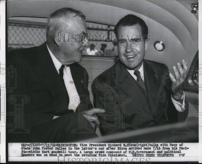 Load image into Gallery viewer, 1956 Press Photo Vice-Pres Nixon Talks With John Foster Dulles in Latter's Car
