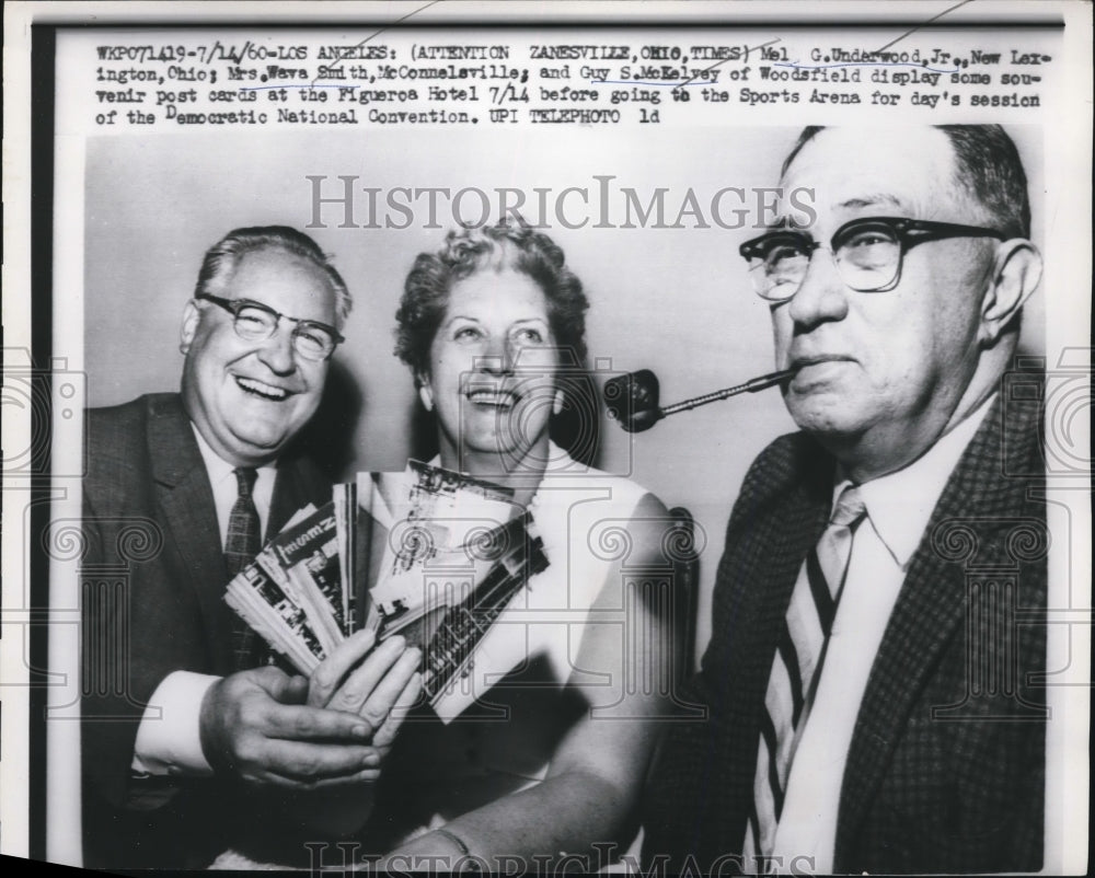 1960 Press Photo Democratic National Convention Delegates Holding L.A. Postcards