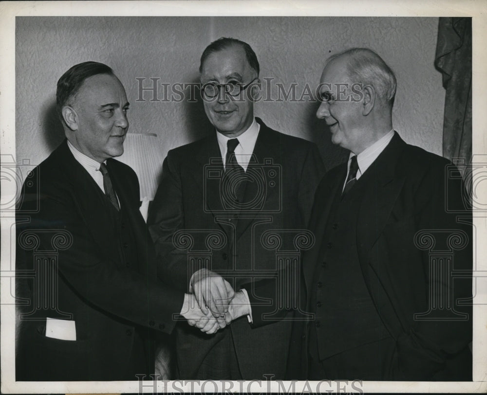 1946 Press Photo United Steelworkers, U.S. Steel Corporation Leaders at Signing