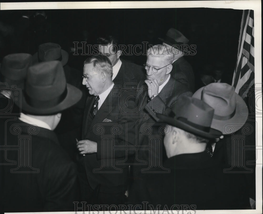 1941 Press Photo City of Chicago Union Employees Strike - nef24807