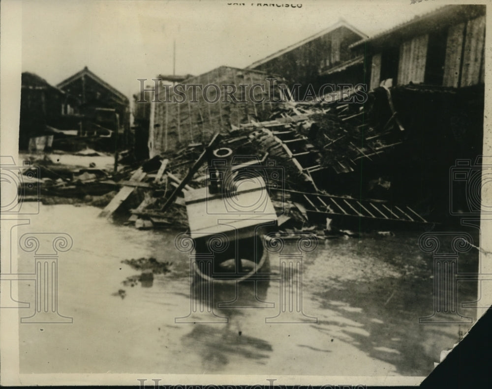 1930 Press Photo Flood Scene in Nagasaki, Japan - nef24815