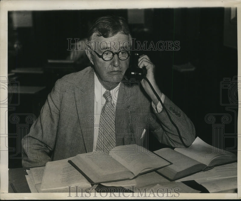 Load image into Gallery viewer, 1934 Press Photo Thomas W. Trenchard - nef24861
