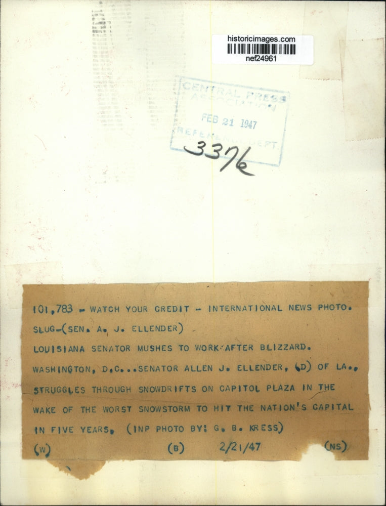 1947 Press Photo Senator Allen Ellender of Louisiana in Washington Snow