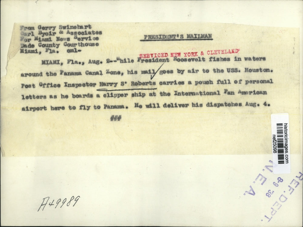 1938 Press Photo Harry S Roberts carries personal letters to President Roosevelt