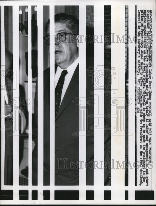 1953 Press Photo James Mitchell After Conferring with the Pres On Steel Deadlock