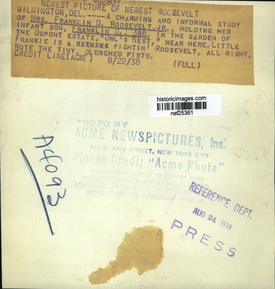 1938 Press Photo Ethel Roosevelt Holds Son Franklin III at "Owl's Nest" Delaware