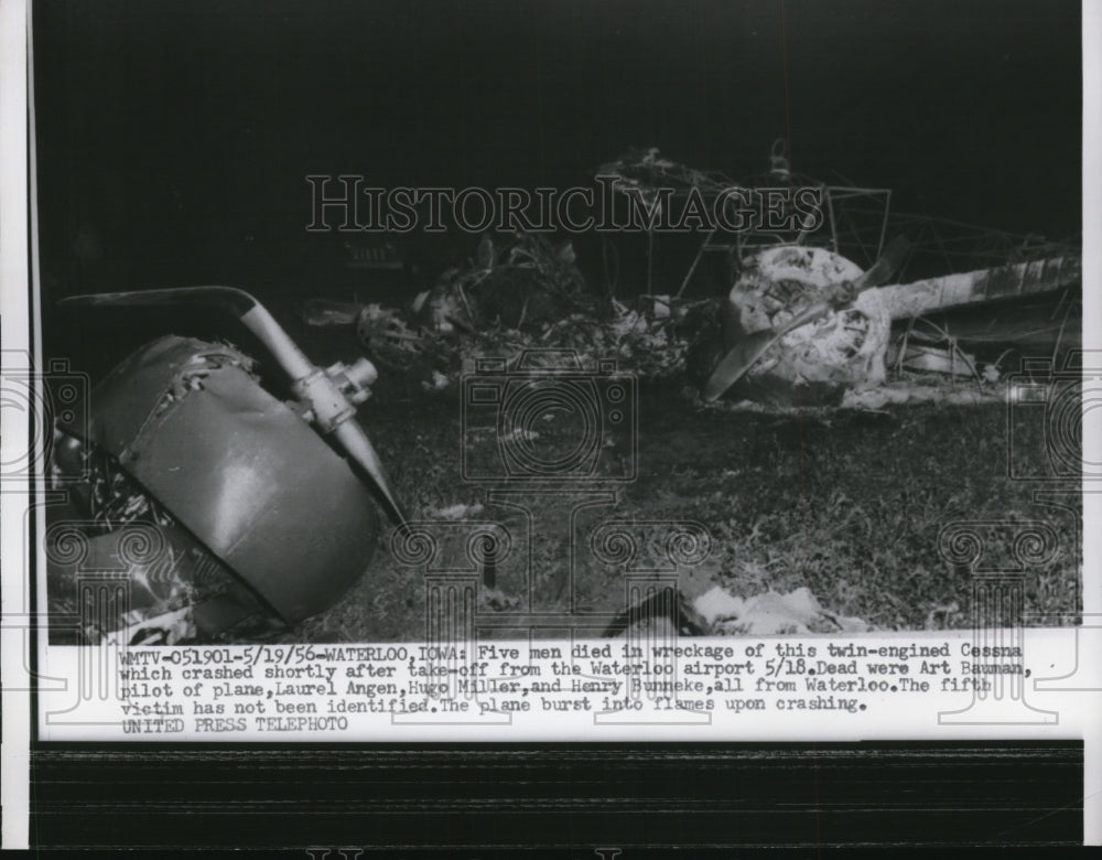 1956 Press Photo Plane Crash in Waterloo, iowa, Pilot Art Bauman - nef25716