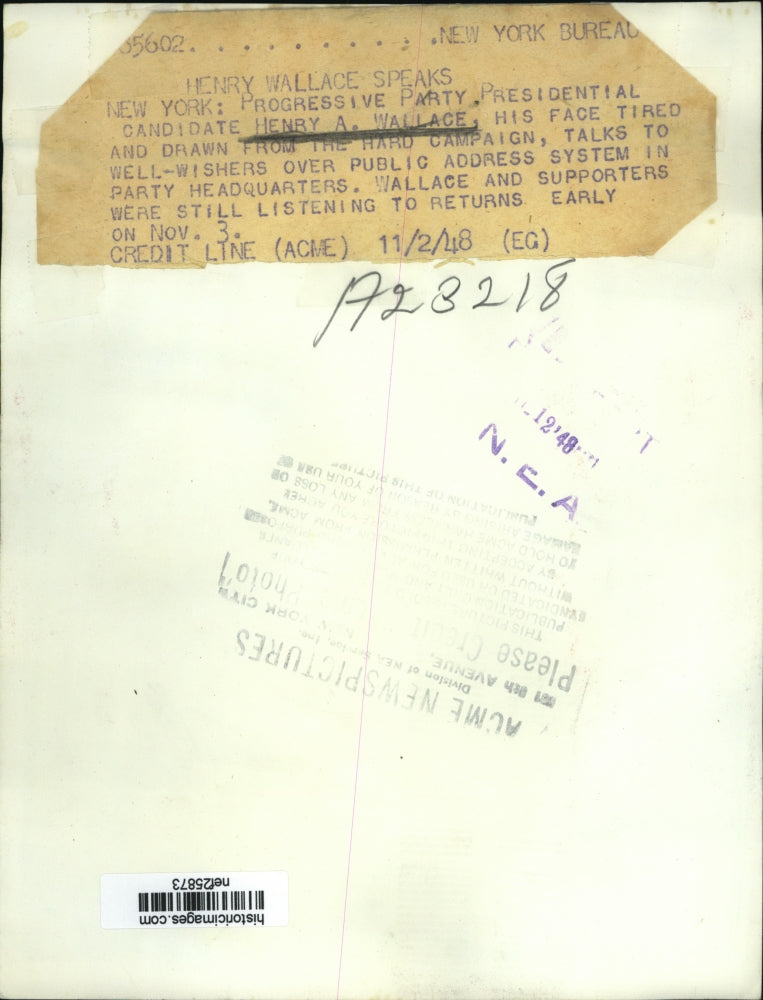 1948 Press Photo Pres Candidate Henry Wallce Talks to Well-Wishers - nef25873