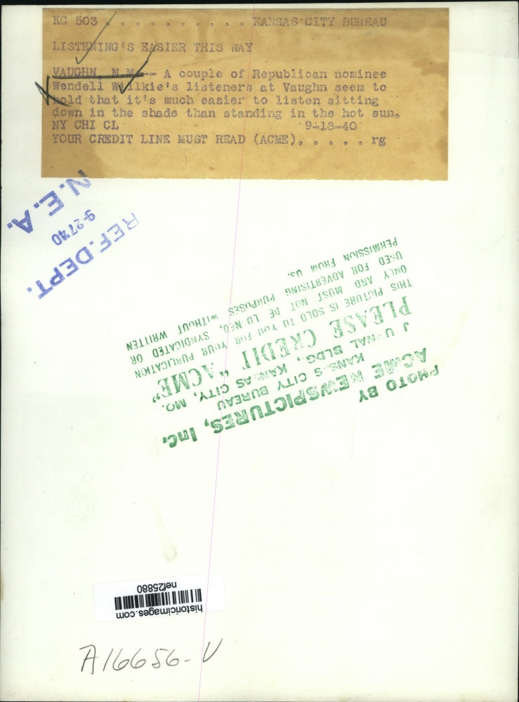 1940 Press Couple of Republican Nominee Wendell Willkie's Listeners at Vaughn