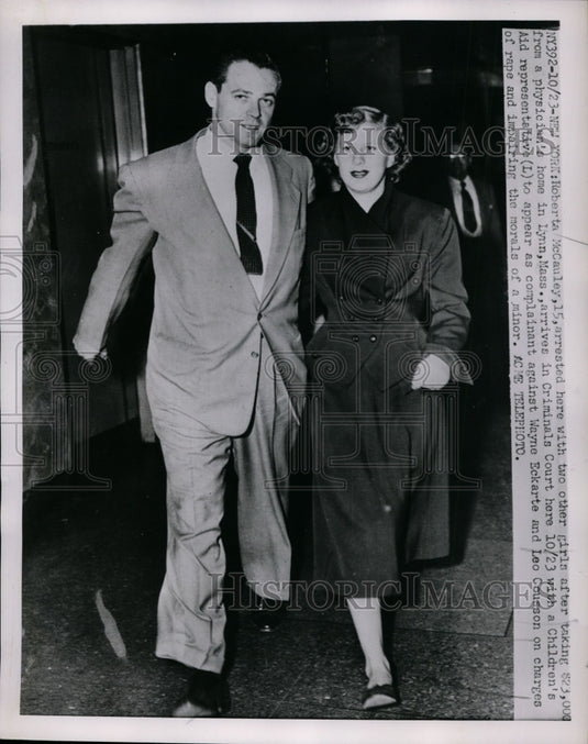 1951 Press Photo Roberta McCauley Arriving at New York Criminals Court