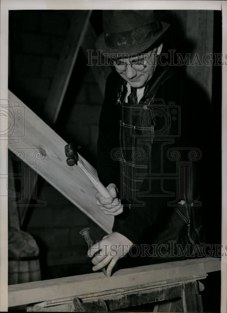 1939 Press Photo Pastor Frank Brolik Building Church in Brookfield, Illinois