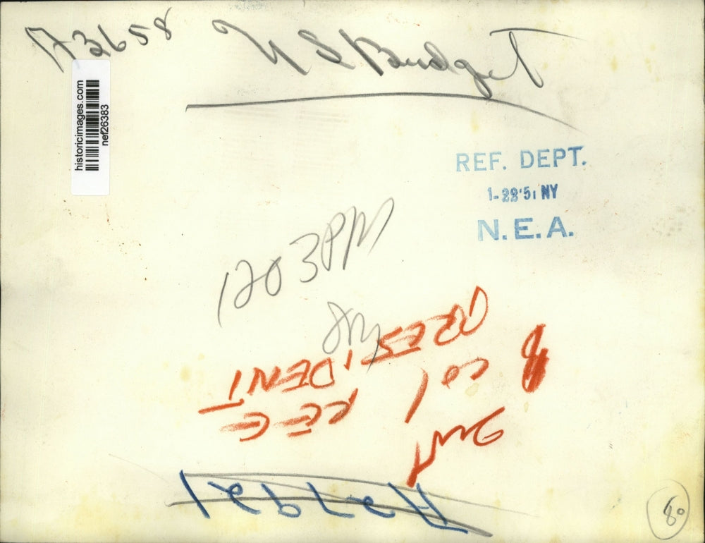 1951 Press Photo President Harry Truman and Financial Directors Look over Budget