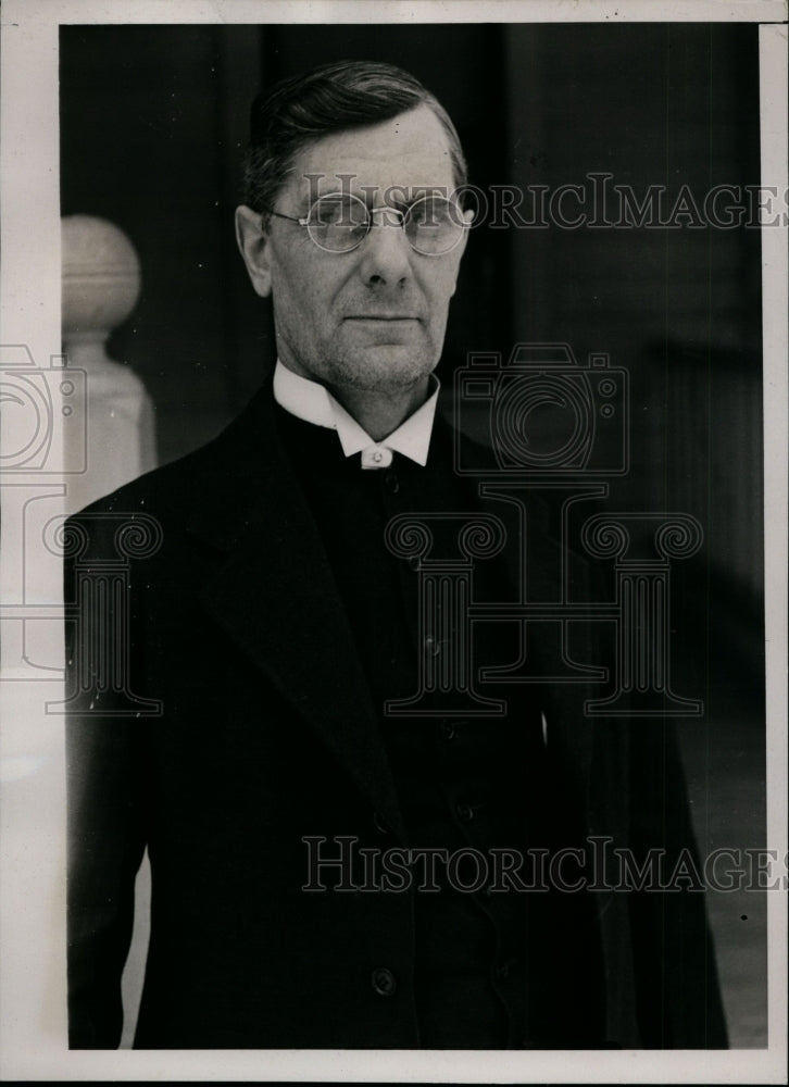 1938 Press Photo Pastor Hazen E. Peters - nef26806