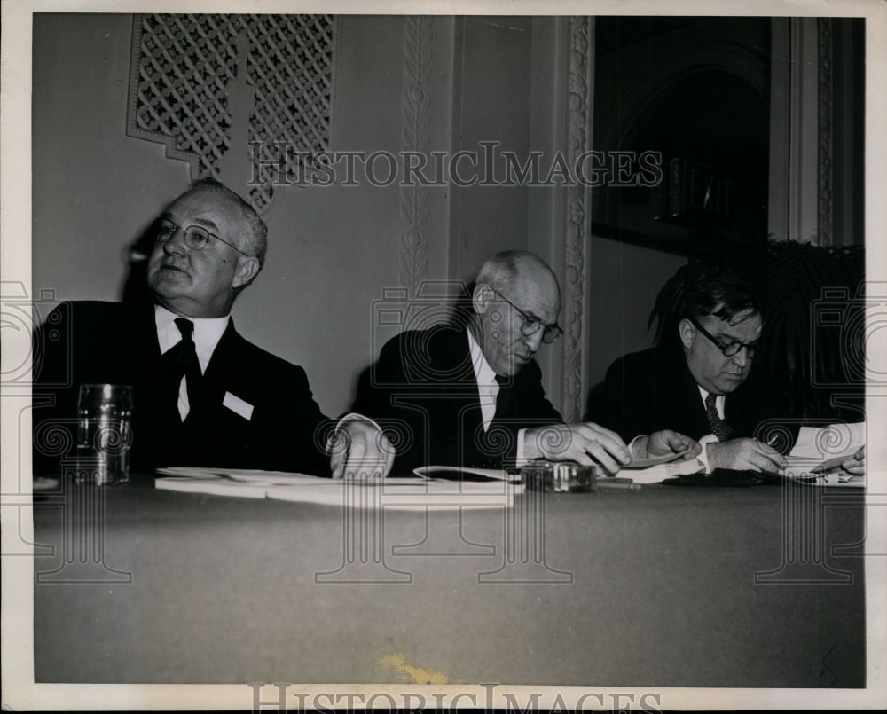 1944 Press Photo Mayors meet at the United State Conference of Mayors in Chicago