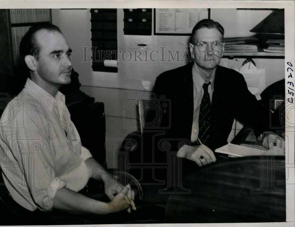1939 Press Photo Charles McMullin Questioned by Police in Joliet, IL