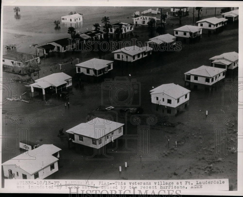 1947 Press Photo Veterans village at Ft. Lauderdale invaded by flood waters