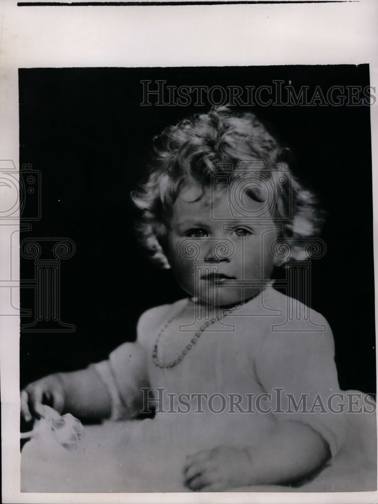 1951 Press Princess Elizabeth Had This One Year Old Birthday Photograph Taken