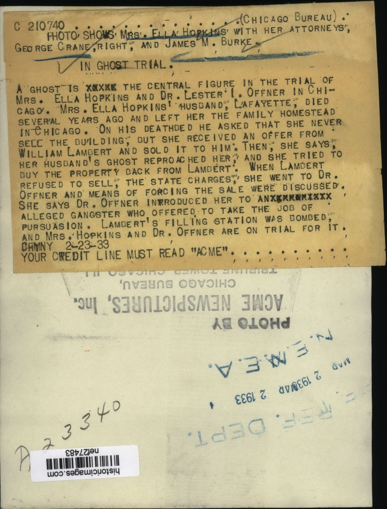 1933 Press Photo Mrs.Ella Hopkins with her Attorneys in Ghost Trial of Husband