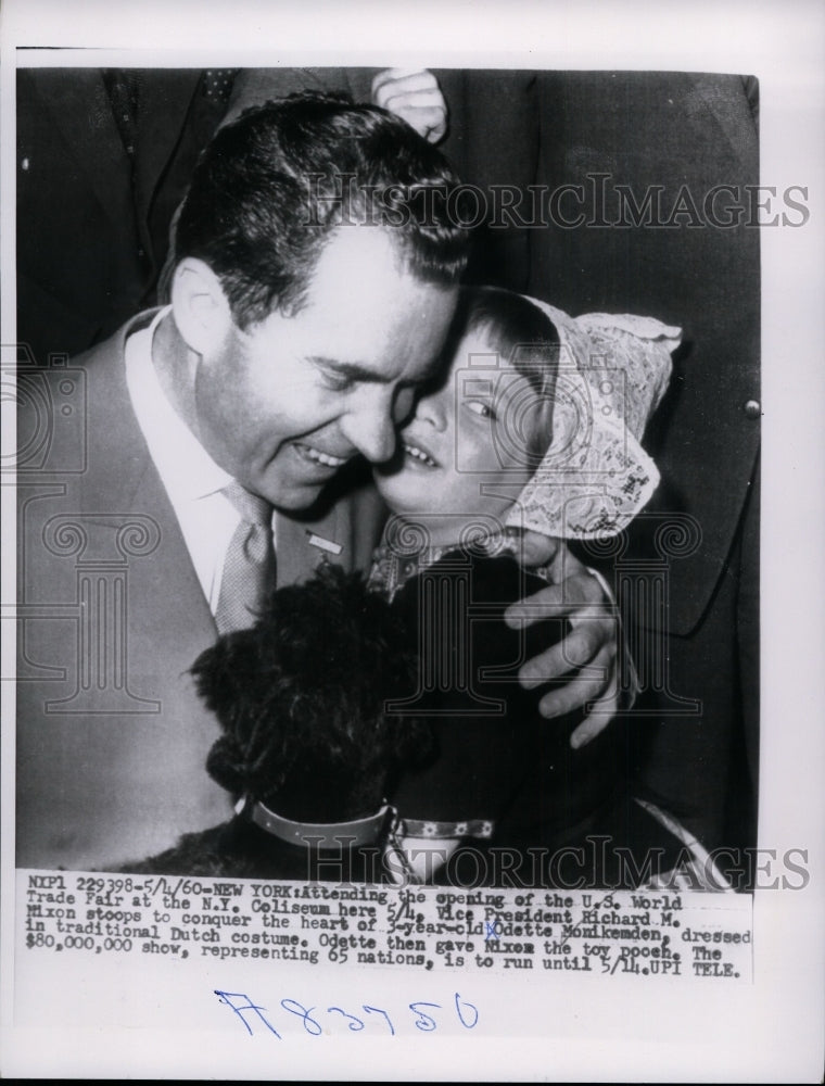 1960 Press Nixon Attends Opening of the U.S. World Trade Fair at NY Coliseum