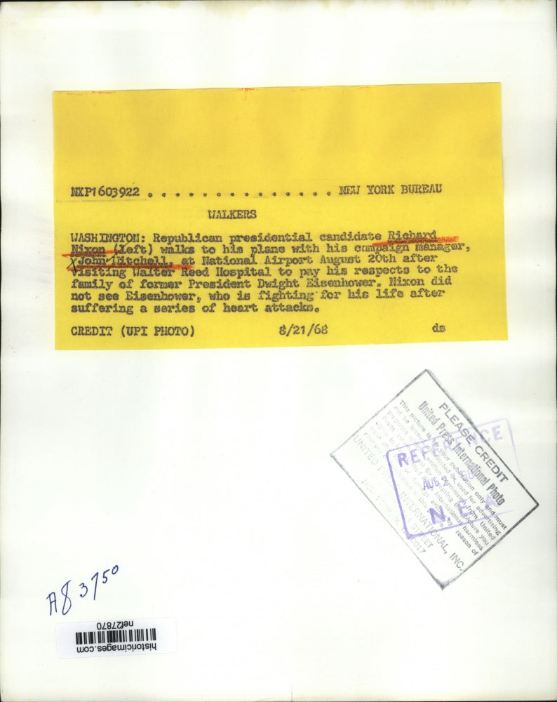 1968 Press Photo Nixon Walks to His Plane With Campaign Manager John Mitchell