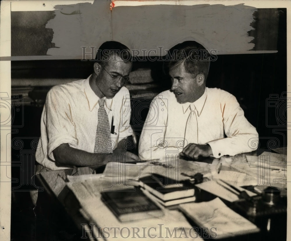 1933 Press Heat Wave & Hard Work Has Caused Officials To Wear Short Sleeves